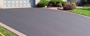 Best Driveway Pressure Washing in El Dorado, KS